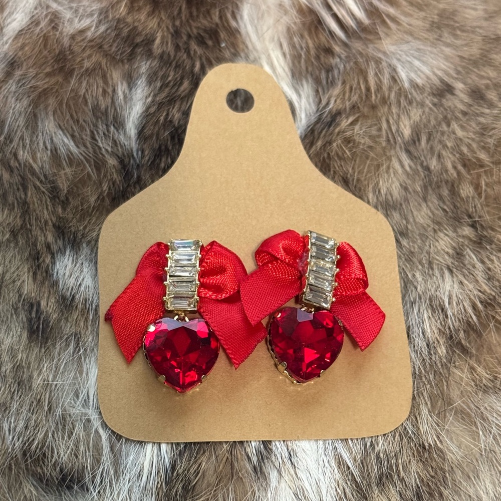Heart and bow earrings